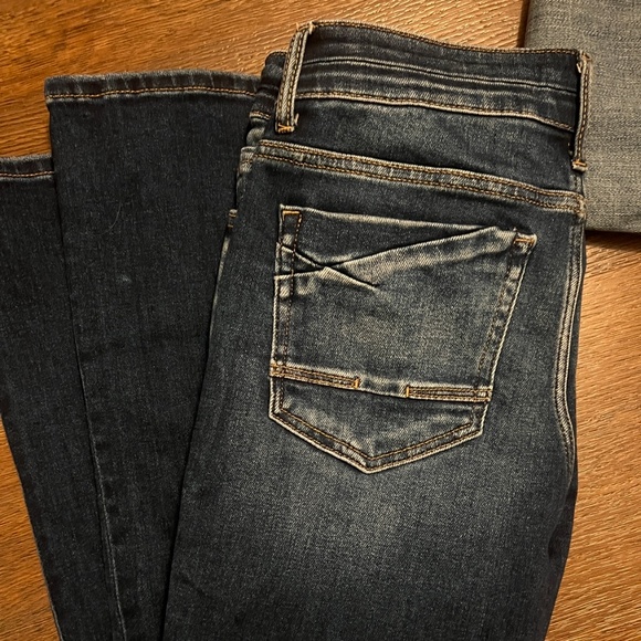 BKE Stella jeans 29 x 31 1/2 bootcut slim - Picture 1 of 3